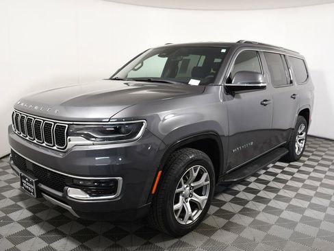 Used 2022 Jeep Wagoneer Series II AWD/4WD image 1