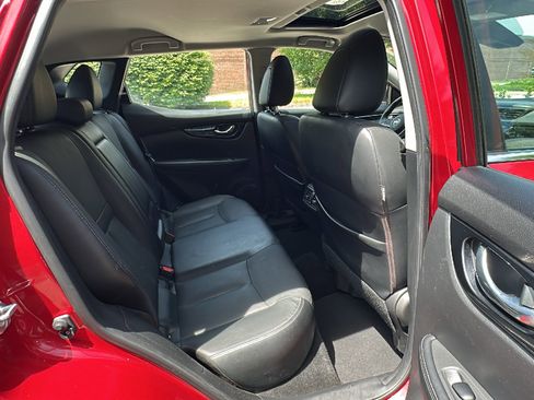 Certified 2018 Nissan Rogue Sport SL w/ SL Premium Package AWD/4WD image 26