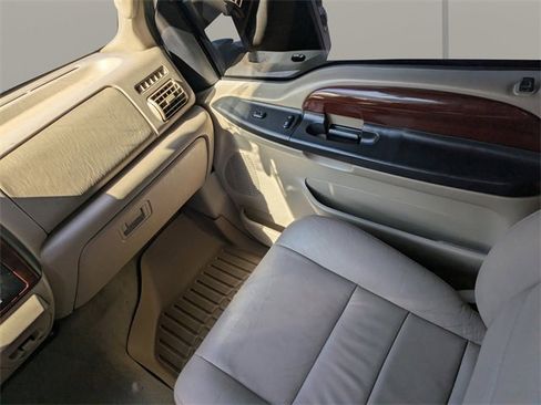 Used 2005 Ford F250 Lariat image 15