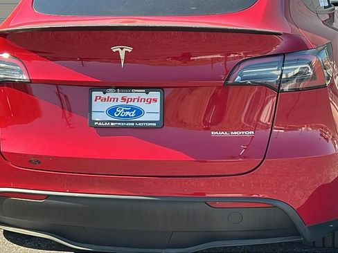Used 2022 Tesla Model Y Performance AWD/4WD image 5