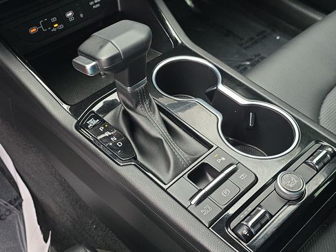 Certified 2026 Kia K5 GT FWD image 25
