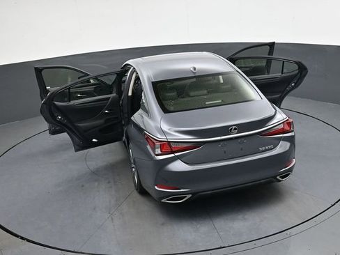 Used 2019 Lexus ES 350 Luxury image 35