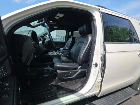 Used 2019 Ford Expedition Max Limited AWD/4WD image 5