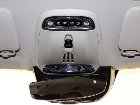 Used 2021 Volvo XC90 T6 Momentum w/ Protection Package Premier image 29