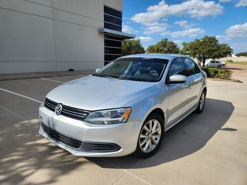 Used 2014 Volkswagen Jetta SE image 29
