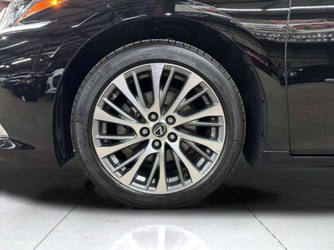 Used 2020 Lexus ES 350 w/ Premium Package FWD image 39
