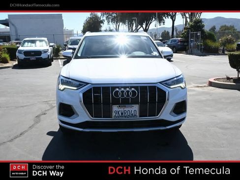 Used 2024 Audi Q3 2.0T Premium image 2