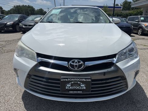 Used 2017 Toyota Camry LE FWD image 19