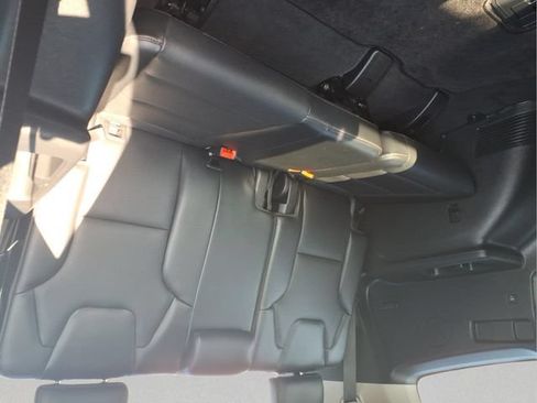 Used 2024 Kia Telluride S w/ S Sunroof Package FWD image 23
