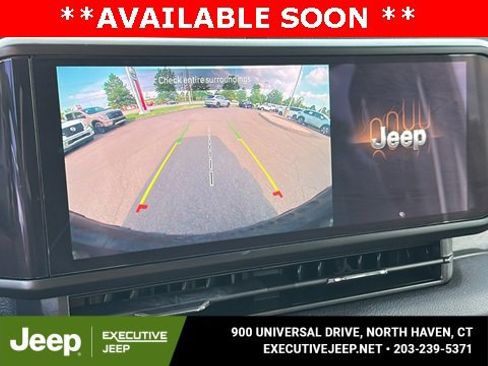 Used 2024 Jeep Wrangler Unlimited image 18