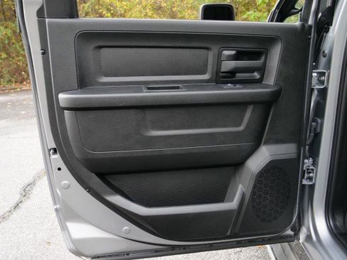 Used 2023 RAM 3500 Tradesman image 31