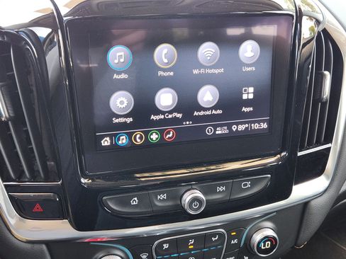 Used 2021 Chevrolet Traverse LT FWD image 6