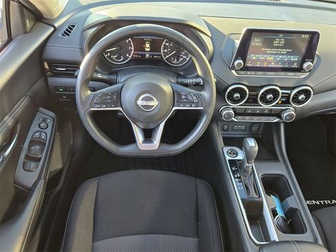 Used 2024 Nissan Sentra SV image 15