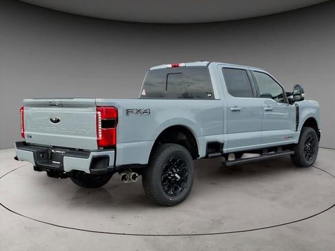 New 2026 Ford F350 Lariat w/ Black Appearance Package image 9