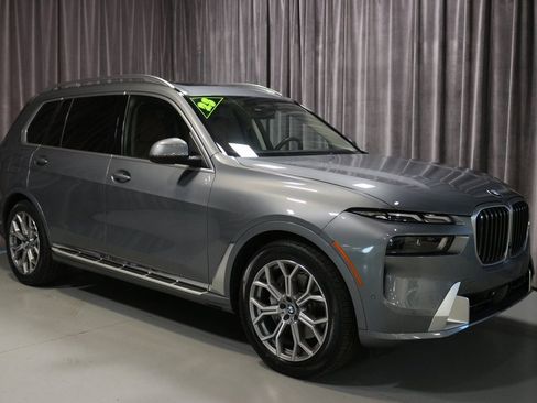 Certified 2023 BMW X7 xDrive40i w/ Executive Package image 3