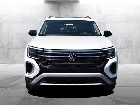 New 2026 Volkswagen Atlas Peak Edition AWD/4WD image 4