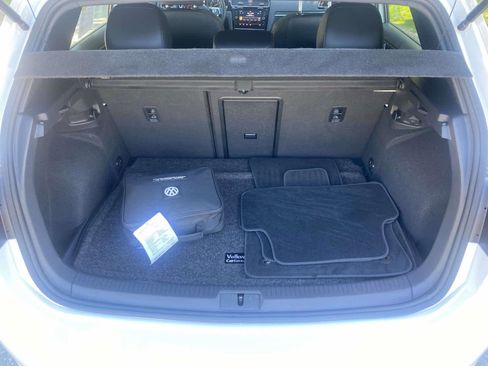 Used 2019 Volkswagen GTI SE FWD image 26