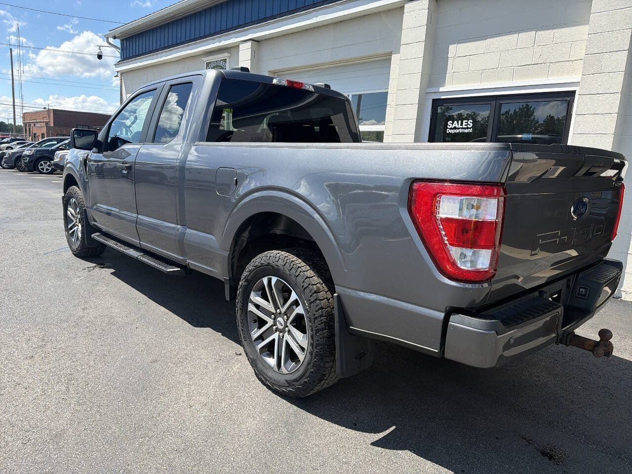Used 2021 Ford F150 XL w/ Equipment Group 101A High AWD/4WD image 9