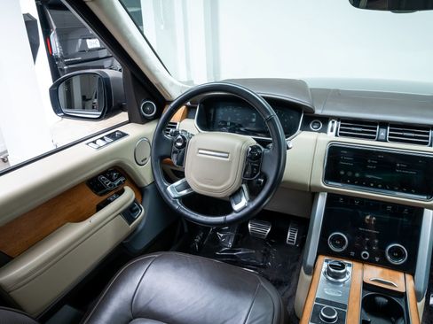 Used 2022 Land Rover Range Rover Autobiography AWD/4WD image 9