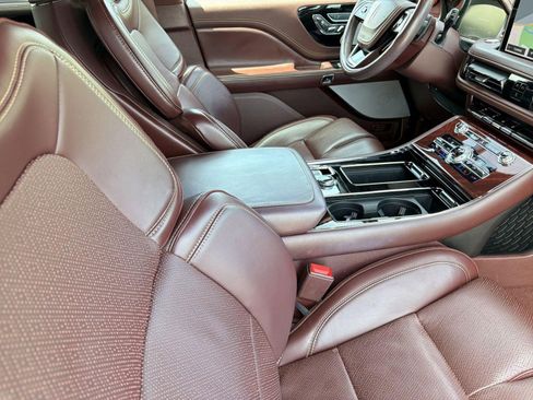 Used 2020 Lincoln Aviator Black Label w/ Dynamic Handling Package AWD/4WD image 31