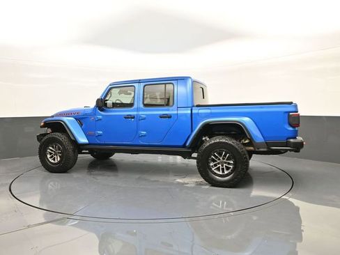 Used 2024 Jeep Gladiator Mojave AWD/4WD image 5