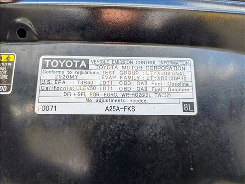 Used 2020 Toyota RAV4 XLE Premium image 25