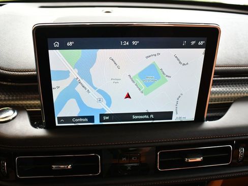 Used 2020 Lincoln Aviator Black Label w/ Dynamic Handling Package image 55