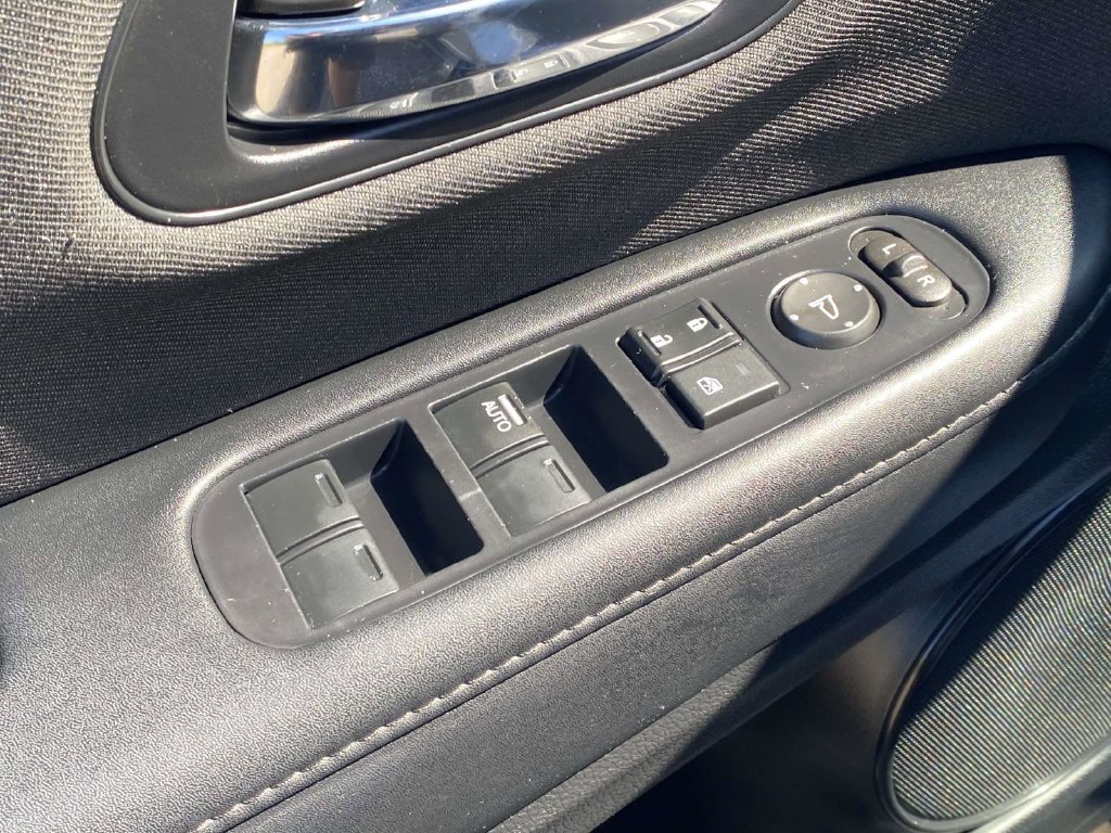 Used 2022 Honda HR-V Sport image 20