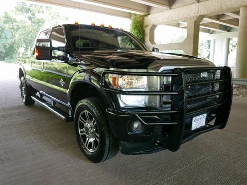 Used 2015 Ford F350 Platinum AWD/4WD image 27