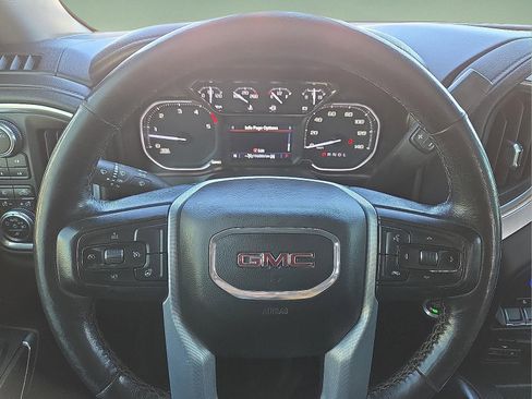Used 2022 GMC Sierra 3500 SLT w/ SLT Convenience Package image 24