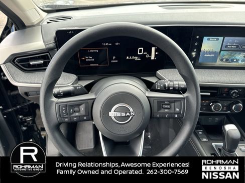 New 2025 Nissan Kicks SV w/ SV Premium Package image 12