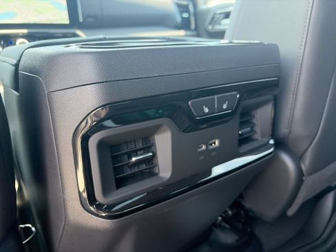 New 2026 GMC Sierra 1500 AT4 w/ AT4 Premium Package AWD/4WD image 29