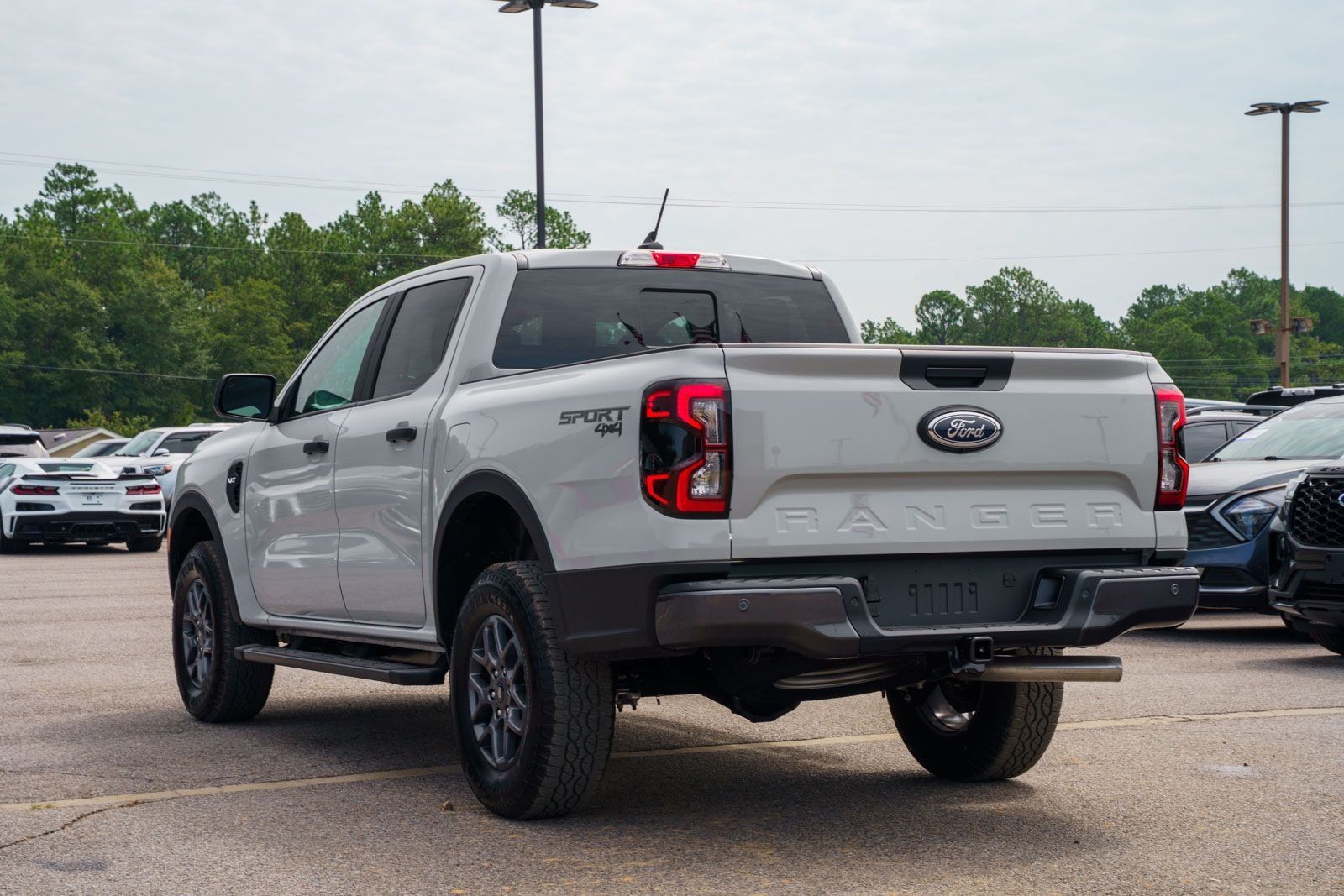 New 2026 Ford Ranger XLT w/ Equipment Group 301A High AWD/4WD image 3