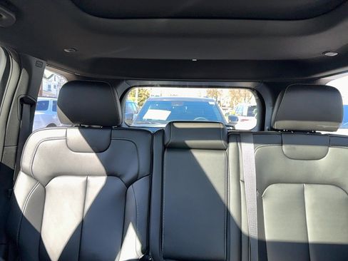 New 2026 Jeep Grand Cherokee Limited image 9