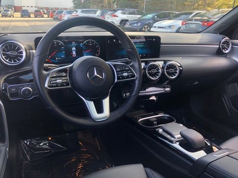 Certified 2023 Mercedes-Benz CLA 250 4MATIC image 17