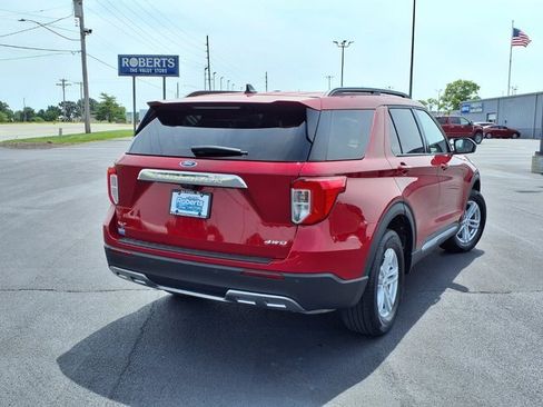 Certified 2023 Ford Explorer XLT w/ Equipment Group 202A AWD/4WD image 5