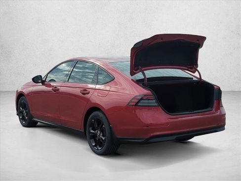 New 2025 Honda Accord SE image 9