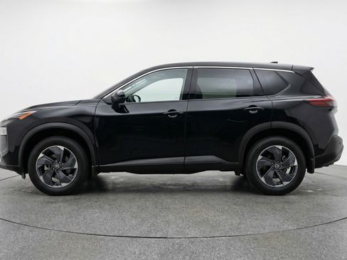 Used 2025 Nissan Rogue SV AWD/4WD image 5