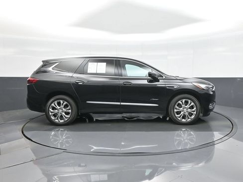 Used 2021 Buick Enclave Avenir w/ Avenir Technology Package AWD/4WD image 8