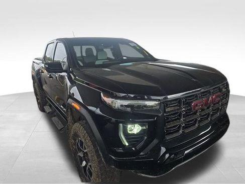 Used 2024 GMC Canyon AT4X AWD/4WD image 3