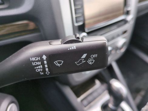 Used 2013 Volkswagen Eos Executive image 26