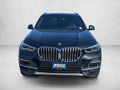 Used 2022 BMW X5 xDrive40i w/ Parking Assistance Package image 2