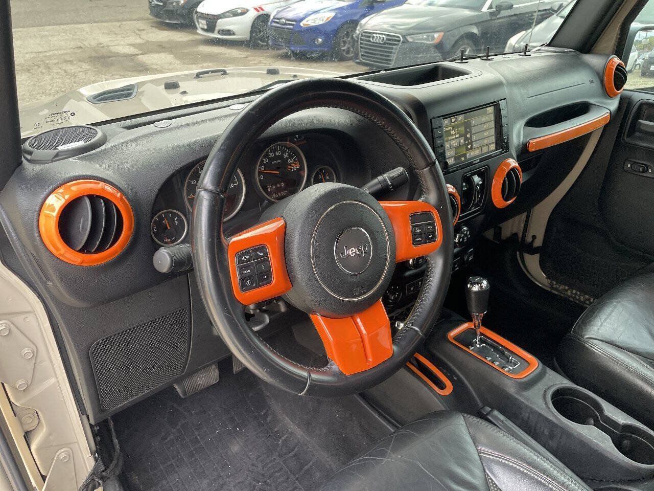 Used 2016 Jeep Wrangler Unlimited Sahara AWD/4WD image 50