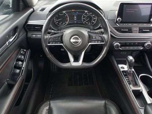 Used 2023 Nissan Altima 2.5 SR image 5