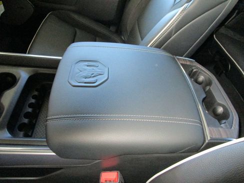 New 2026 RAM 1500 Laramie image 44