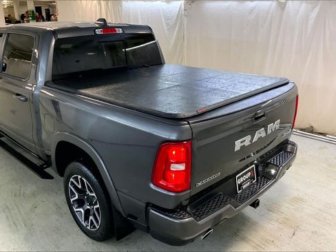 Used 2025 RAM 1500 Laramie w/ Laramie Southwest Edition AWD/4WD image 33