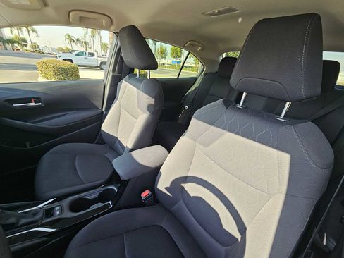 Used 2021 Toyota Corolla LE w/ Protection Package (TMS) image 21