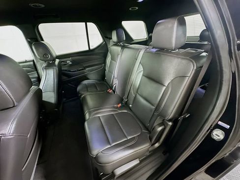 Used 2023 Chevrolet Traverse LT AWD/4WD image 26