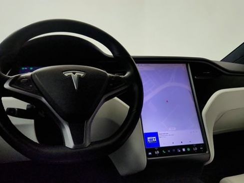 Used 2021 Tesla Model X Long Range AWD/4WD image 69