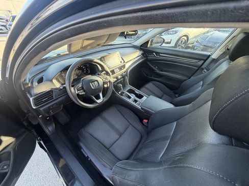 Used 2019 Honda Accord EX image 13
